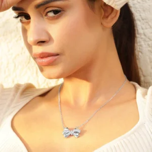 Dazzling Bow Pendant Chain