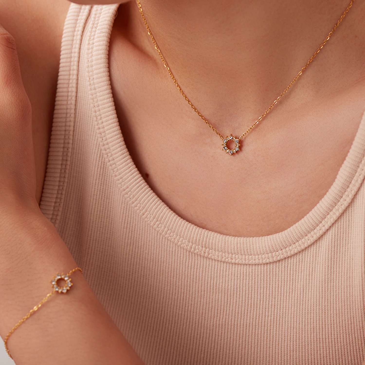 AURA Sunbeam Necklace - Image 5