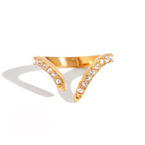 Elle Vivid Pavé Ring