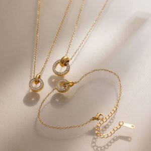 Gold-Tone Minimalist Chain Bracelet – Hypoallergenic