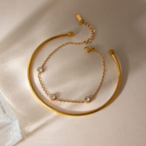 Golden Double Layer Crystal Bracelet – Elegant Adjustable Bracelet