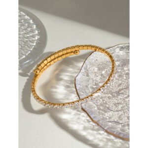 Golden Crystal Tennis Bracelet – Adjustable Elegant Bracelet