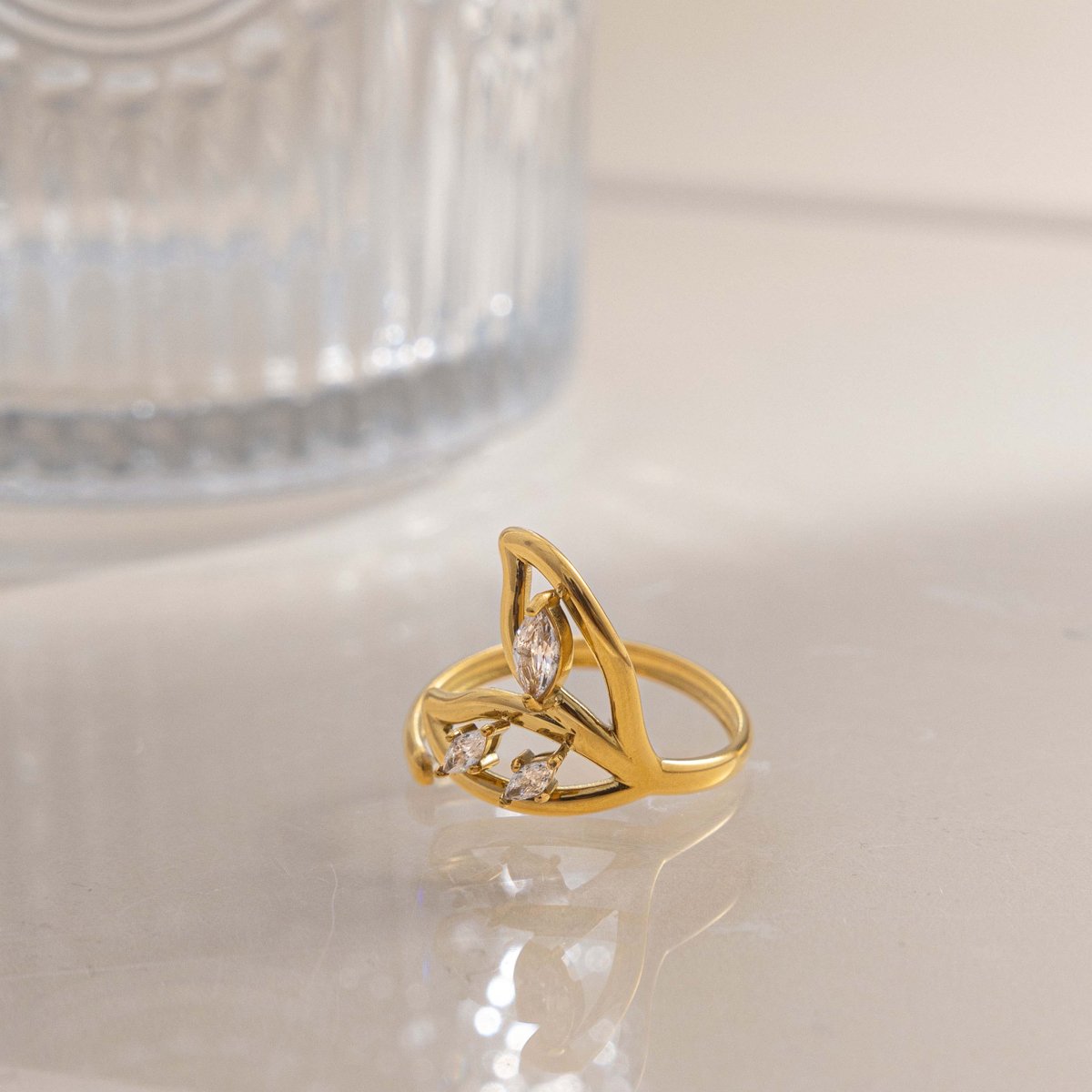 Golden Twist Open Ring – Adjustable Stainless Steel Hypoallergenic Ring - Image 3