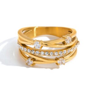 Golden Layered Crystal Ring – Elegant Stainless Steel Statement Jewelry